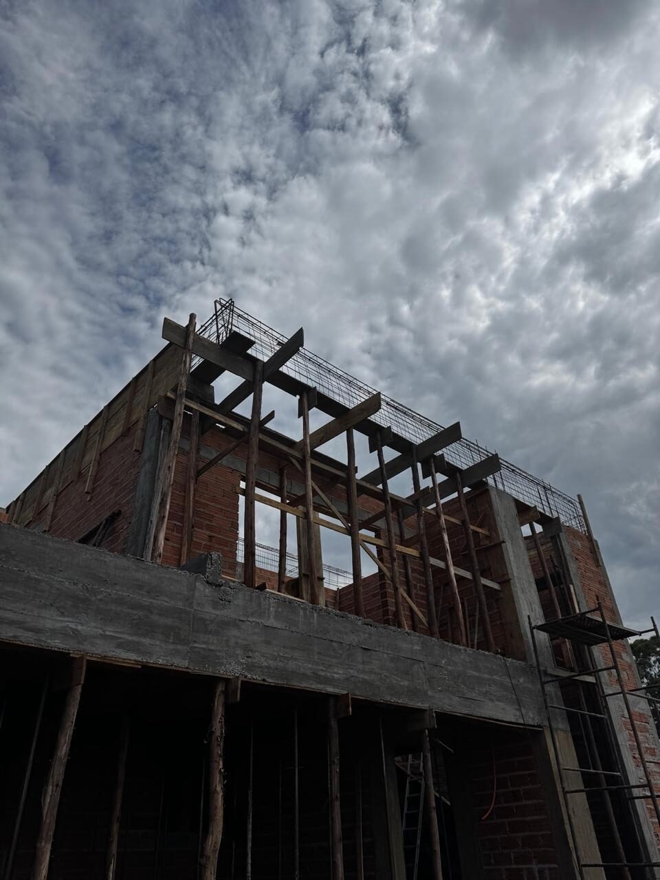 Residência I - C & N - obra em construção